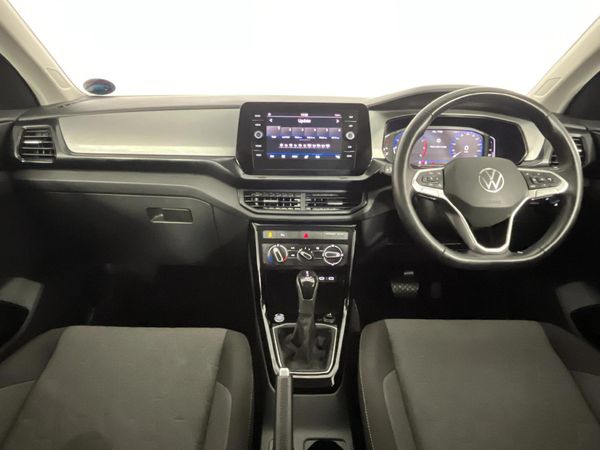 2025-Volkswagen-T-Cross-10-TSI-Life-Auto image:1