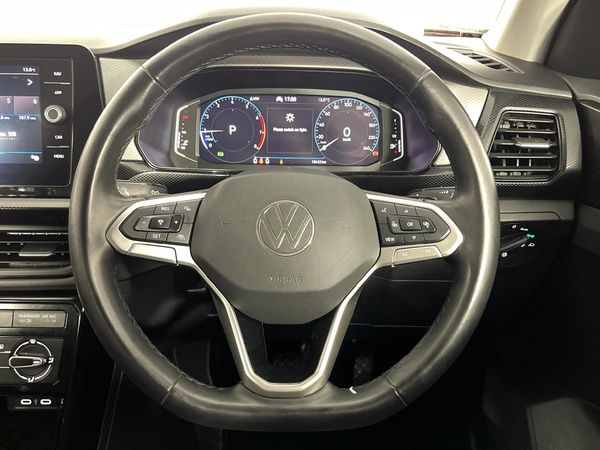 2025-Volkswagen-T-Cross-10-TSI-Life-Auto image:8