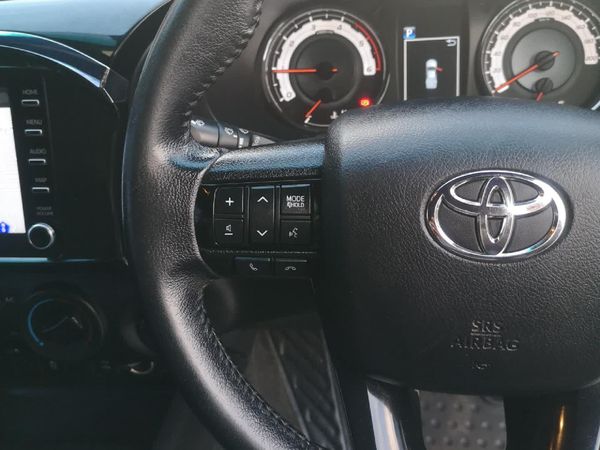 2020-Toyota-Hilux-28-GD-6-Raised-Body-Raider-4x4-Auto-Extended-Cab image:8