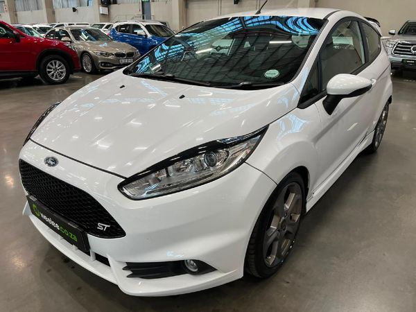 2018-Ford-Fiesta-ST-16-EcoBoost-GDTi image:6