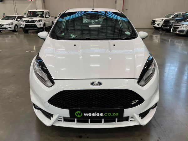 2018-Ford-Fiesta-ST-16-EcoBoost-GDTi image:7