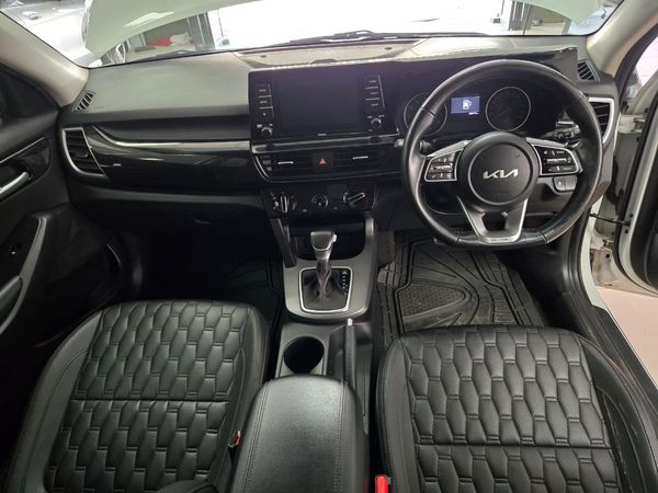 2022-Kia-Seltos-16-EX-Auto image:15