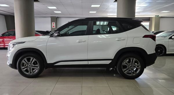 2022-Kia-Seltos-16-EX-Auto image:3
