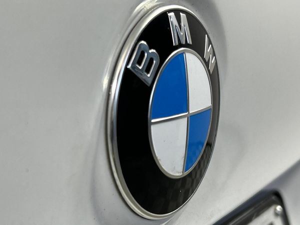 2016-BMW-X1-sDrive20d-M-Sport-Auto image:11
