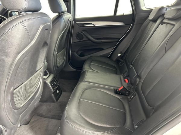 2016-BMW-X1-sDrive20d-M-Sport-Auto image:3