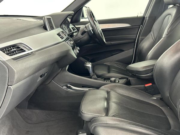 2016-BMW-X1-sDrive20d-M-Sport-Auto image:8