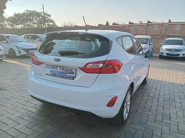 2019-Ford-Fiesta-10-Ecoboost-Titanium-5dr-Automatic image:12