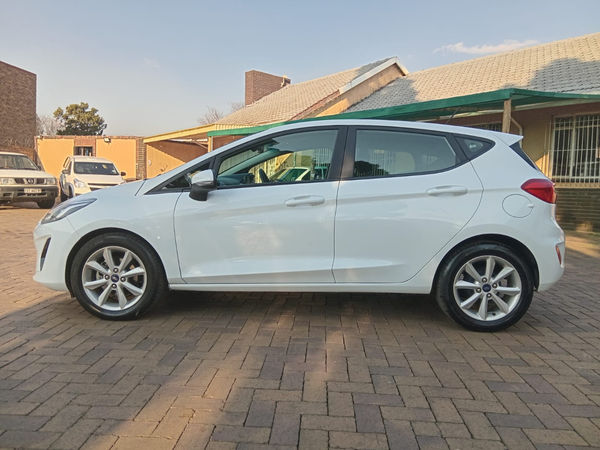 2019-Ford-Fiesta-10-Ecoboost-Titanium-5dr-Automatic image:8