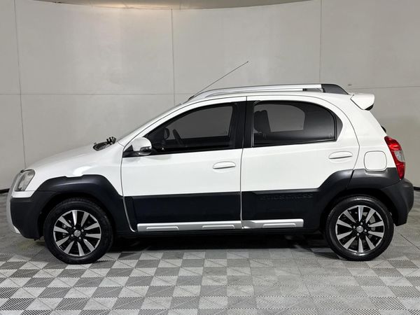 2020-Toyota-Etios-Cross-15-XS-5-dr image:17