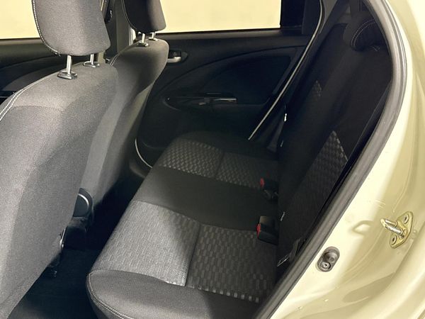 2020-Toyota-Etios-Cross-15-XS-5-dr image:3
