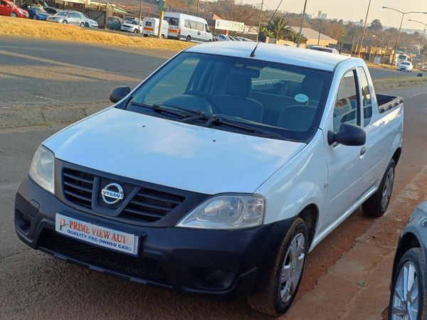 2013-Nissan-NP200-16-AC-Safety-Pack image:14