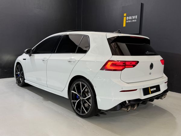 2025-Volkswagen-Golf-8-20-TSI-R-DSG image:5