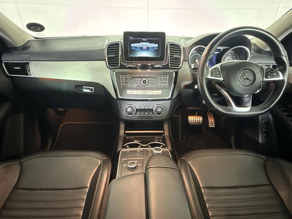 2016-Mercedes-Benz-GLE-Coupe-350d-4Matic image:1