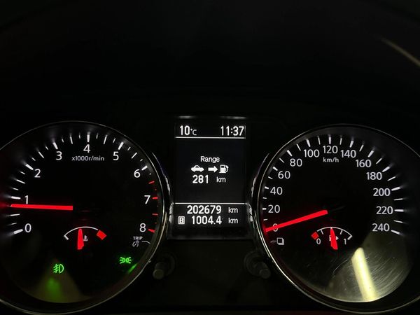 2013-Nissan-Qashqai-20-Acenta image:2