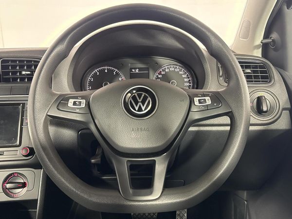 2024-Volkswagen-Polo-Vivo-16-Comfortline-Auto-5-dr image:11