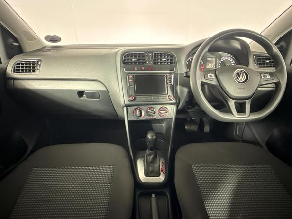2024-Volkswagen-Polo-Vivo-16-Comfortline-Auto-5-dr image:1