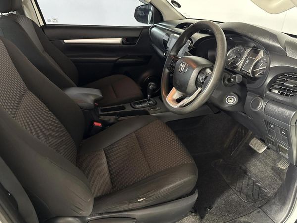 2021-Toyota-Hilux-24-GD-6-Raised-Body-Raider-Auto-Extended-Cab image:7