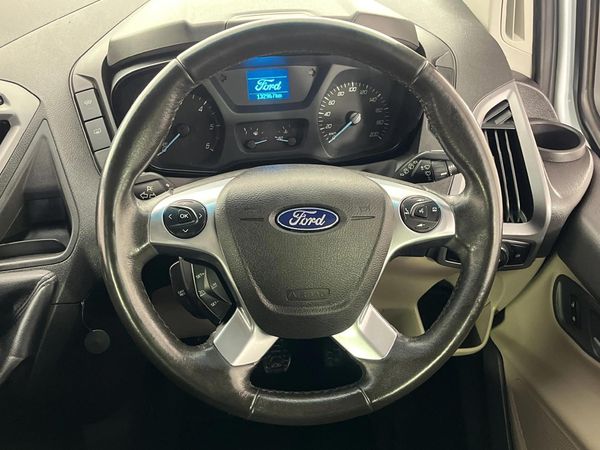 2018-Ford-Tourneo-Custom-22-TDCi-Trend-LWB-92kW image:12