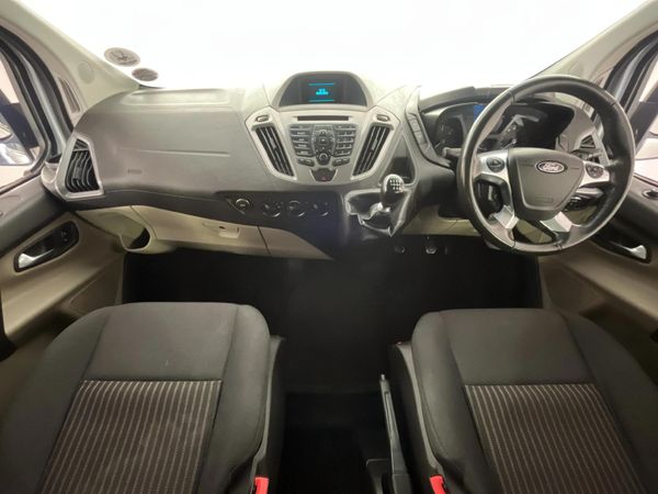 2018-Ford-Tourneo-Custom-22-TDCi-Trend-LWB-92kW image:1