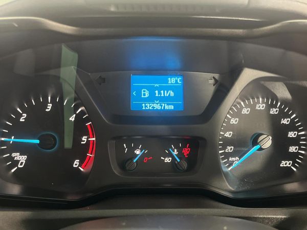 2018-Ford-Tourneo-Custom-22-TDCi-Trend-LWB-92kW image:2