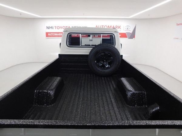 2026-Toyota-Land-Cruiser-79-45-D-Single-Cab image:10