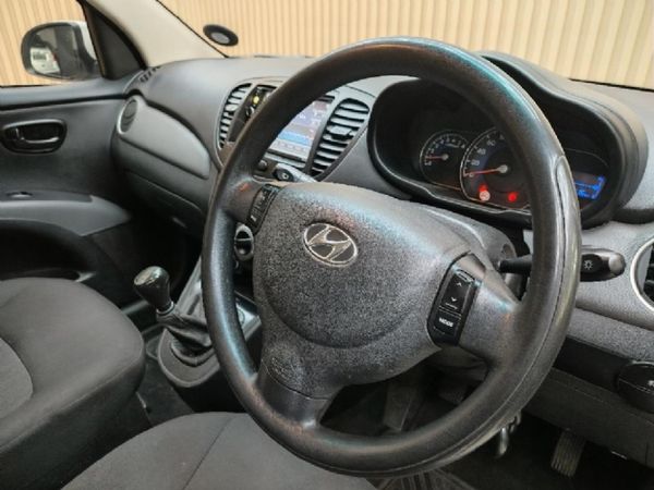 2016-Hyundai-i10-11-GLS-Motion image:9