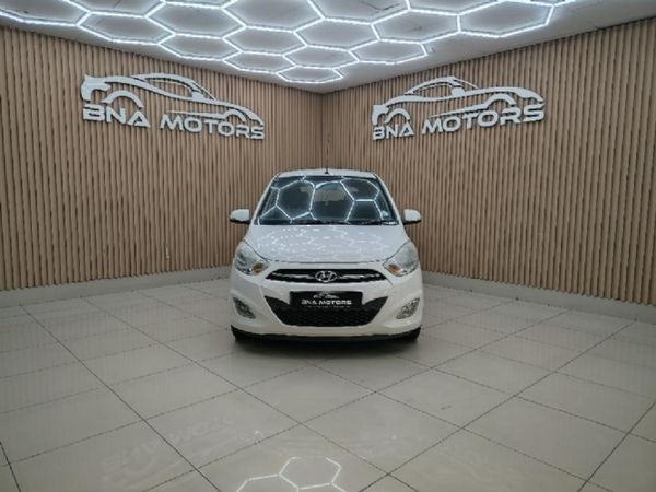 2016-Hyundai-i10-11-GLS-Motion image:2