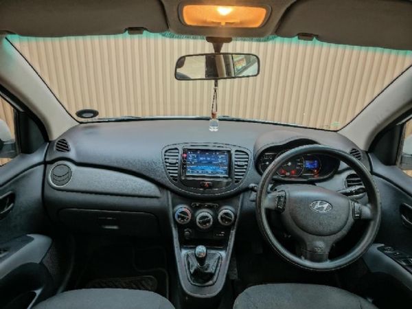 2016-Hyundai-i10-11-GLS-Motion image:8