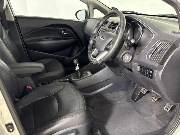2013-Kia-Rio-14-Tec-5-dr image:9