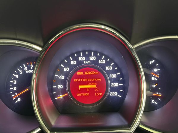 2013-Kia-Rio-14-Tec-5-dr image:2