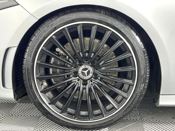 2019-Mercedes-Benz-A-Class-A-250-Sport-Auto image:4