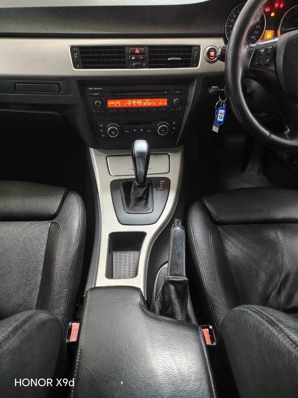 2007-BMW-3-Series-320i-M-Sport-Auto image:9