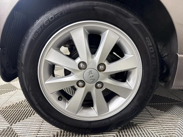 2011-Kia-Picanto-12-EX image:5