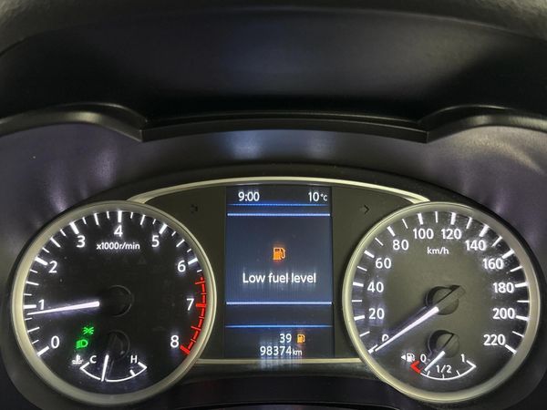 2020-Nissan-Micra-10T-Tekna-84kW image:2