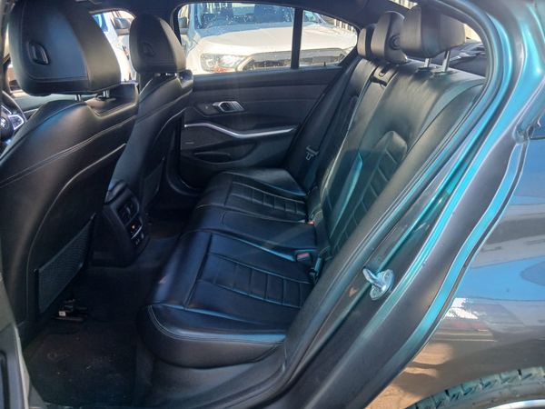 2019-BMW-3-Series-320i-M-Sport-Auto image:10