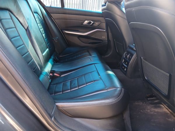 2019-BMW-3-Series-320i-M-Sport-Auto image:8