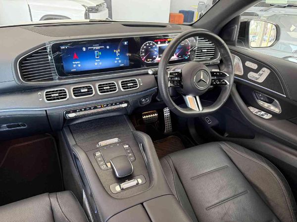 2025-Mercedes-Benz-GLE-Coupe-450D-4Matic image:13