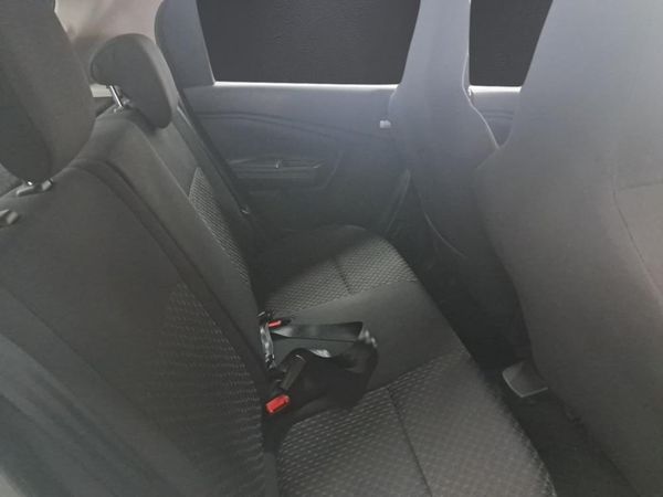 2025-Toyota-Vitz-10-XR-AMT image:11