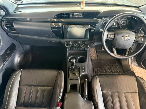 2019-Toyota-Hilux-28-GD-6-Raised-Body-Raider-Auto-Extended-Cab image:11