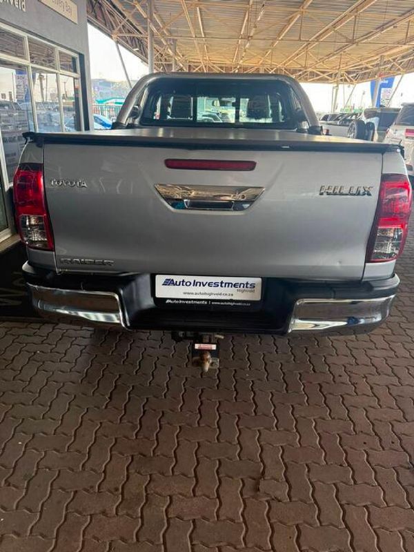 2019-Toyota-Hilux-28-GD-6-Raised-Body-Raider-Auto-Extended-Cab image:6
