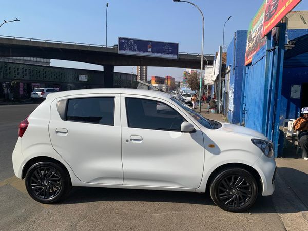 2025-Toyota-Vitz-10-XR image:4