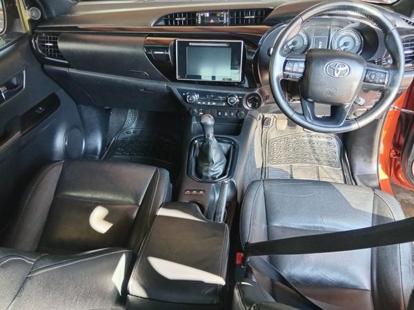 2018-Toyota-Hilux-28-GD-6-Raider-4x4-Double-Cab image:4