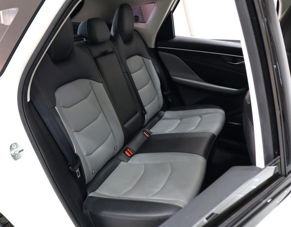 2024-BAIC-X55-15T-Elite-Auto image:25