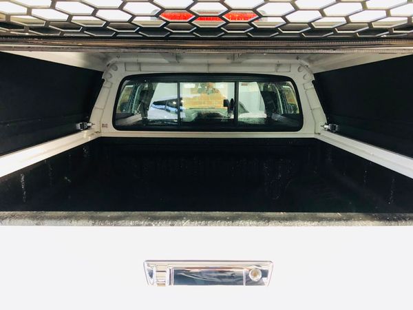 2023-Isuzu-D-Max-30-DDI-LSE-Auto-Double-Cab image:14