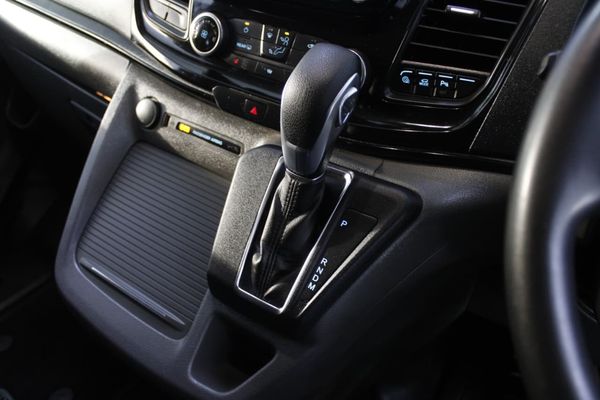 2024-Ford-Tourneo-Custom-20-TDCi-Trend-Auto-96kW image:9