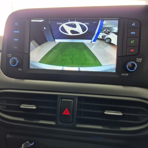2024-Hyundai-Grand-i10-10-Fluid image:16