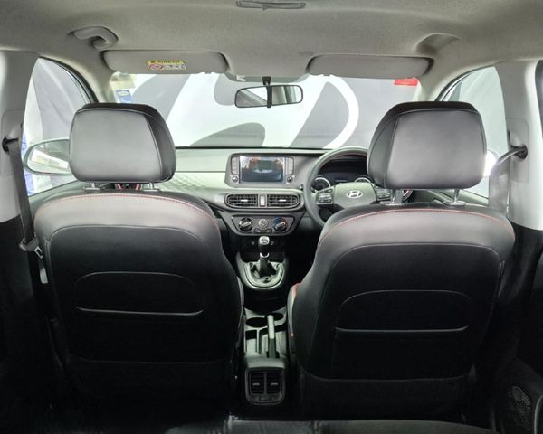 2024-Hyundai-Grand-i10-10-Fluid image:18