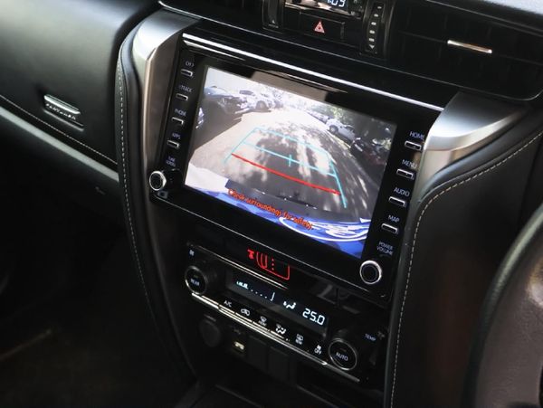 2021-Toyota-Fortuner-28-GD-6-Raised-Body-Auto image:16