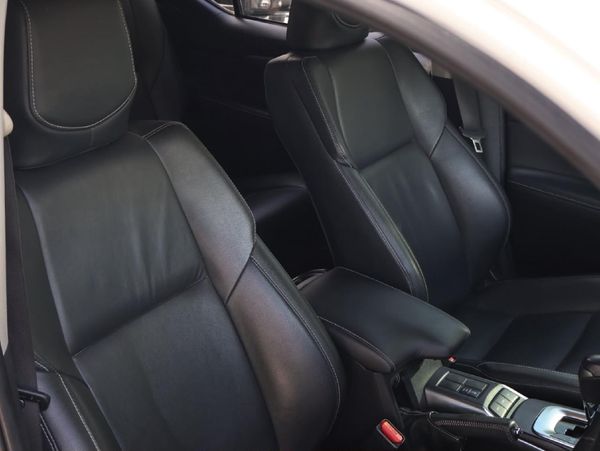 2021-Toyota-Fortuner-28-GD-6-Raised-Body-Auto image:17