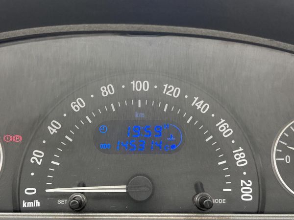 2012-TATA-Indica-Vista-14-Ignis image:9